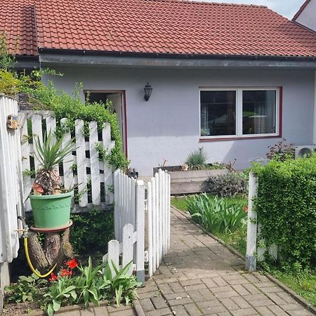 Zimmervermietung Zahn Baalberge Bagian luar foto